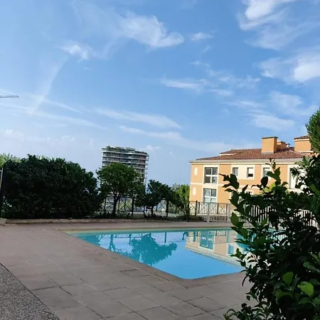 Vue Mer Monaco * بوزولي